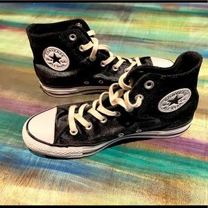 Converse Chuck Taylor high tops black velvet NWOB